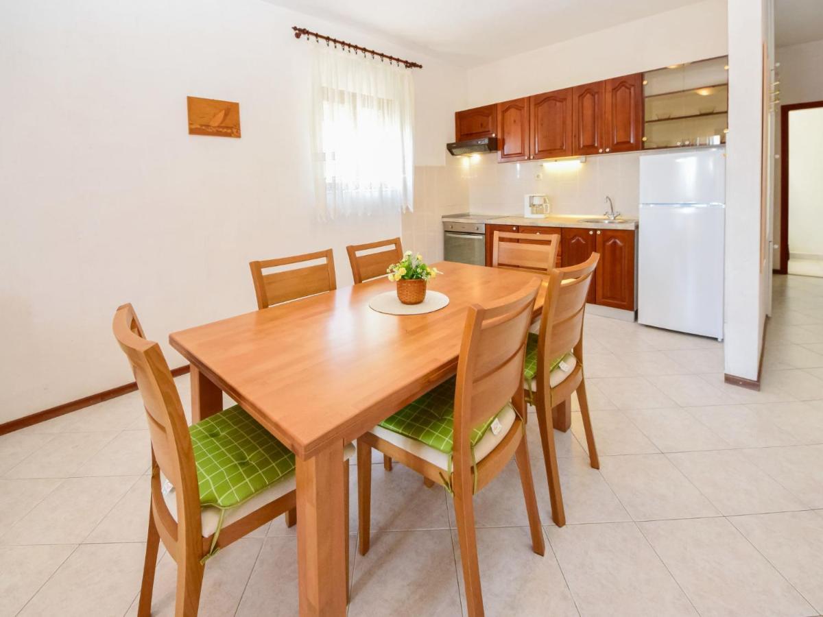 טרוגיר Apartment Lucija-1 By Interhome מראה חיצוני תמונה